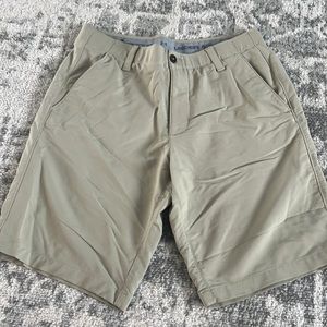 COPY - Under Armour HeatGear shorts
